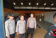 Polisi Kawal Ketat Proses Pelipatan Surat Suara Pemilu 2024 di Lumajang
